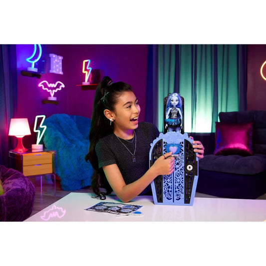 Monster High Skulltimate Secrets Abbey Bominable Doll