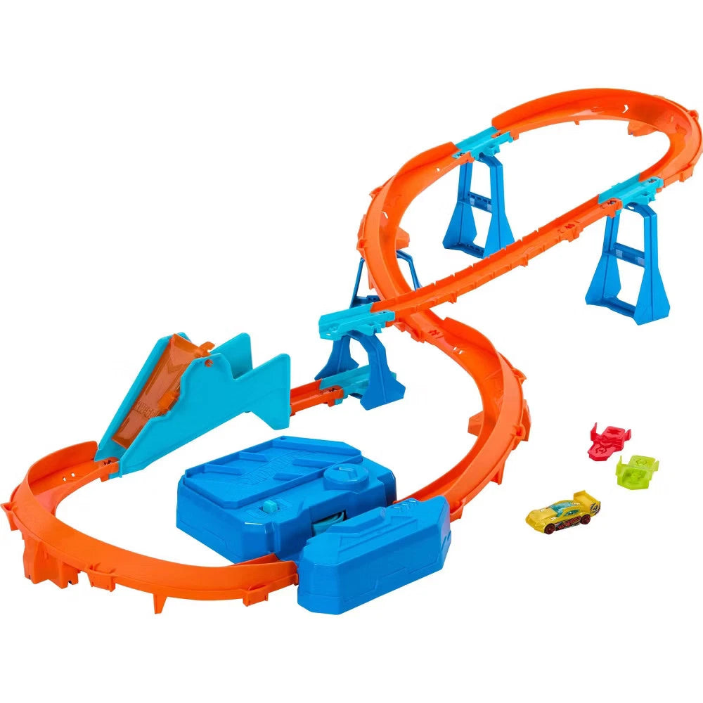 Hot Wheels Track Creator Boosted Jump Speedway Set with 1:64 Scale Car