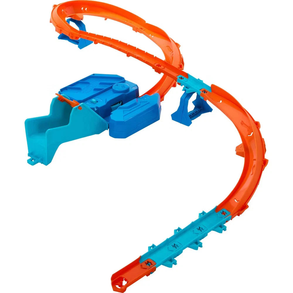 Hot Wheels Track Creator Boosted Jump Speedway Set with 1:64 Scale Car