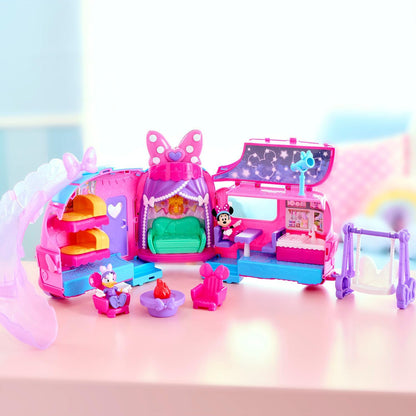 Disney Junior Minnie Mouse Bows-A-Glow Rolling Glamper 13-Piece Figures and Playset, Kids Toys for Ages 3 Up, Amazon Exclusive by