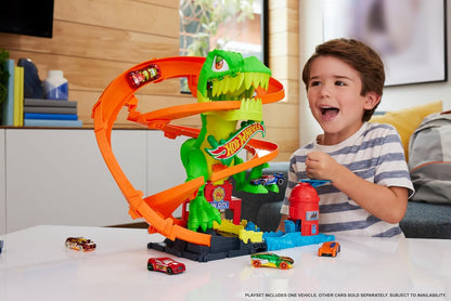Toy Car Track Set, City T-Rex Blaze Battle Playset & 1:64 Scale Die-Cast Vehicle, 18” Tall, Multiple Race Outcomes, Spinning Dinosaur Eyes