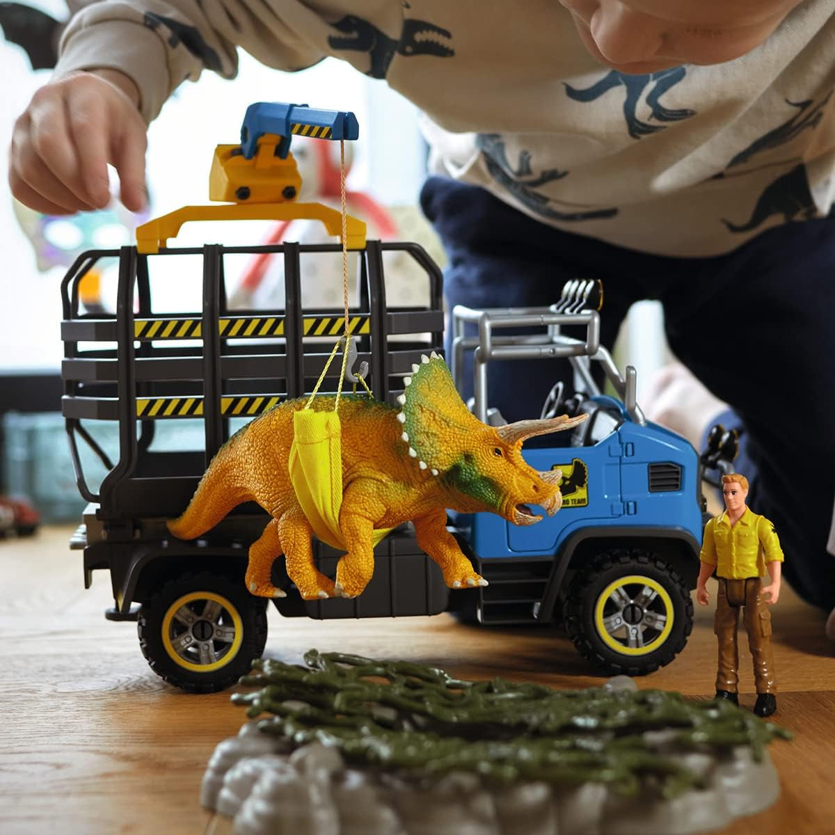 Dinosaurs — Dinosaur Transport Mission, 43-Piece Play Set with Triceratops Figure and Transport Truck, Dinosaur Toys for Boys and Girls Ages 4+