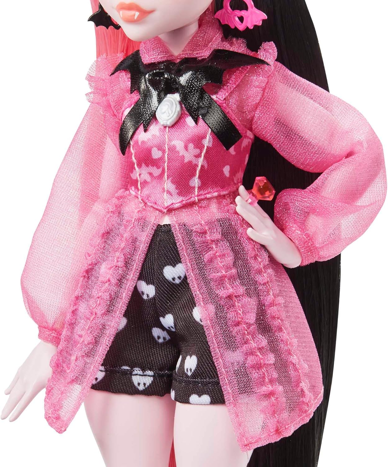 Monster High Doll, Draculaura with Pink & Black Hair in Signature Look with Fashion Accessories & Pet Bat Count Fabulous