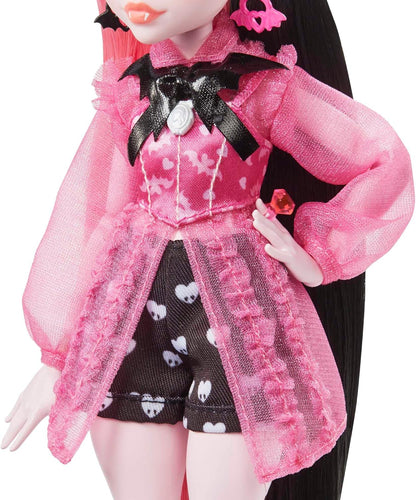 Monster High Doll, Draculaura with Pink & Black Hair in Signature Look with Fashion Accessories & Pet Bat Count Fabulous