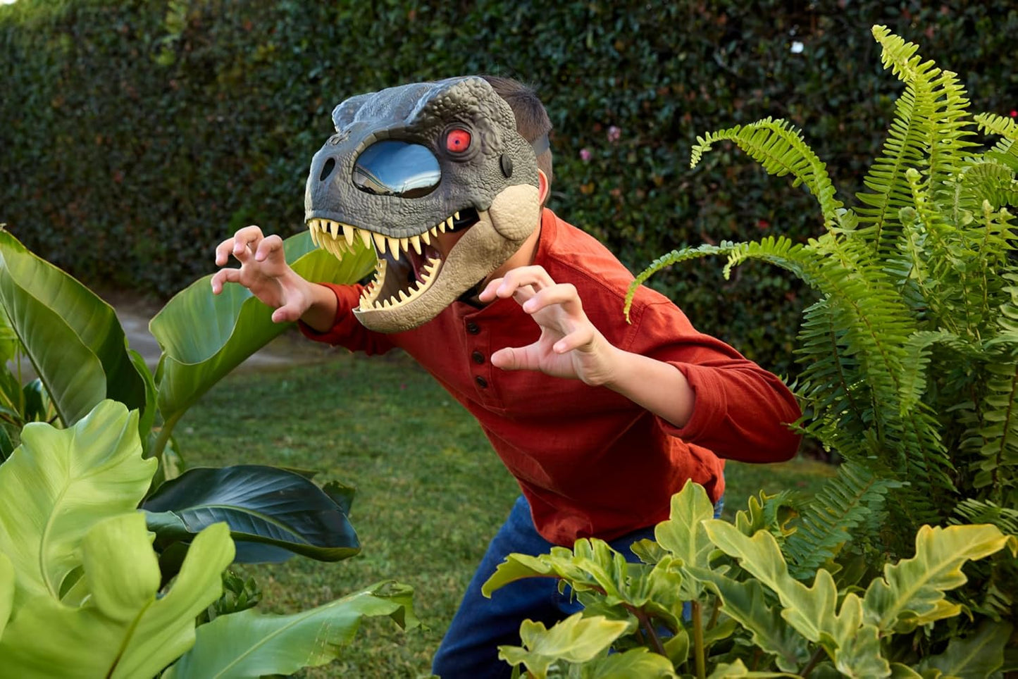 Jurassic World Rebirth T-Rex Rage N Roar Mask with LED Light Up