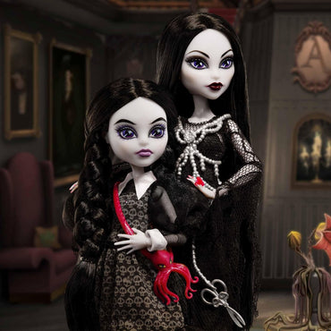 Monster High Skullector Addams Family Doll Two-Pack: Morticia & Wednesday, Fully Articulated Collectible Dolls with Certificate of Authenticity