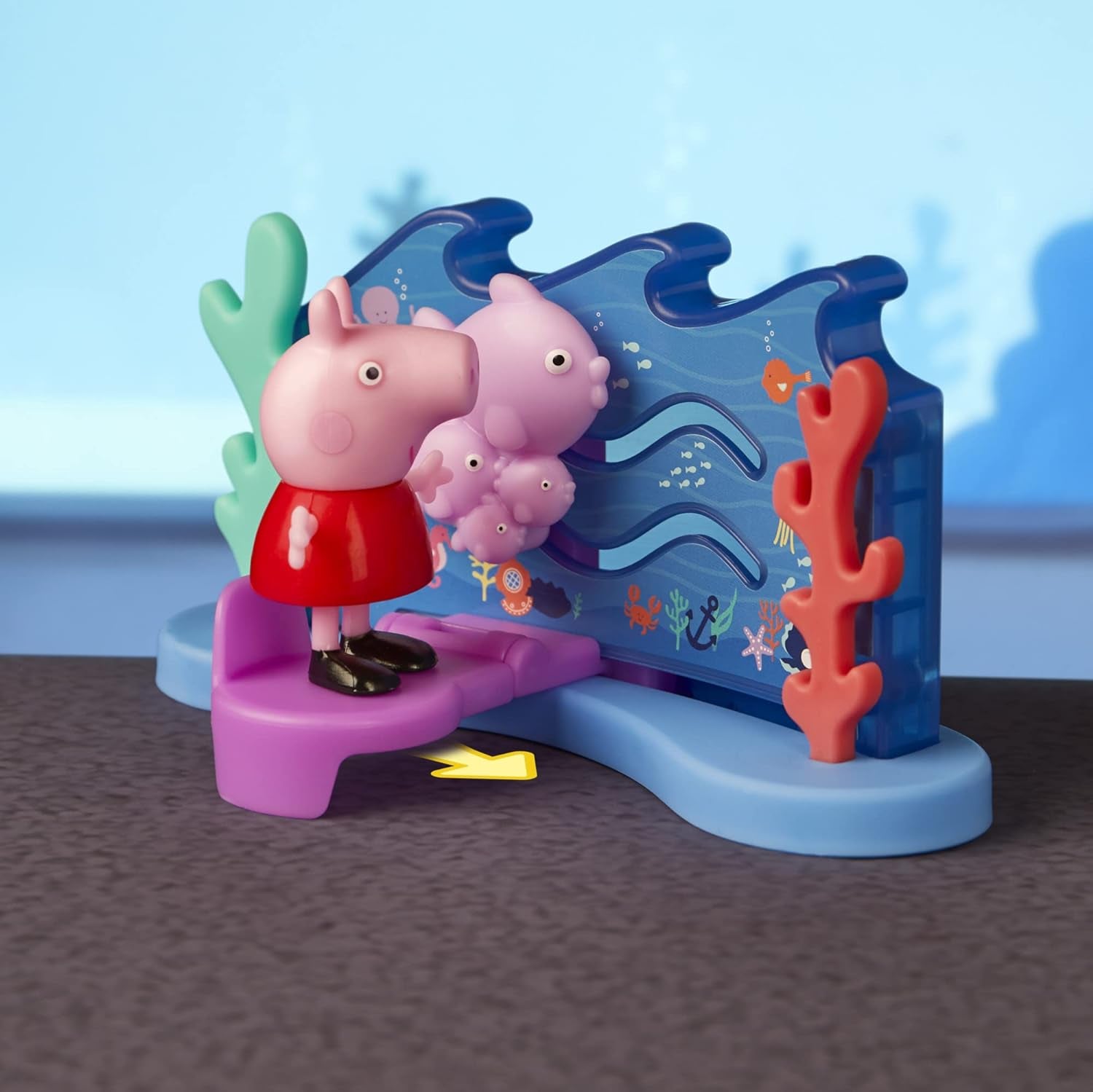 Peppa’S Adventures Peppa’S Aquarium Adventure Playset Preschool Toy: Includes 4 Figures and 8 Accessories; for Ages 3 and Up