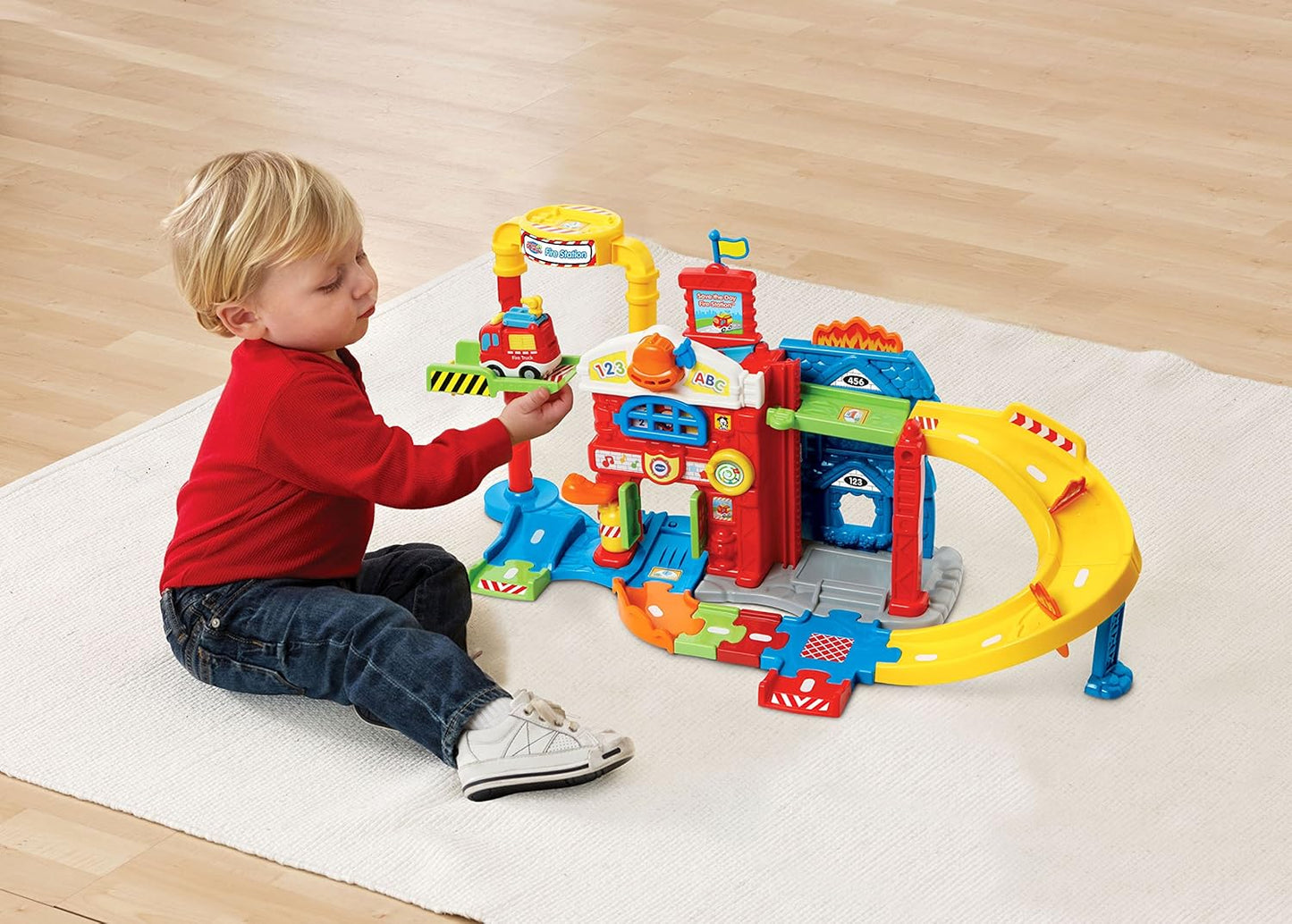 VTech Go! Go! Smart Wheels Save The Day Fire Station, Multicolor