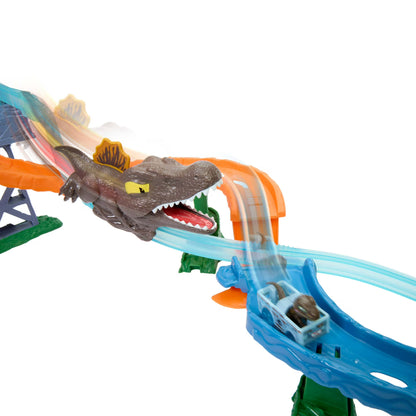 Jurassic World Hot Wheels Racer Verse Rebirth Crash and Splash Track Set