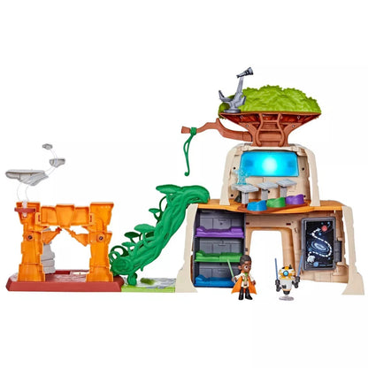 Star Wars Young Jedi Adventures – Tenoo Jedi Temple Playset with Lights & 2 Figures