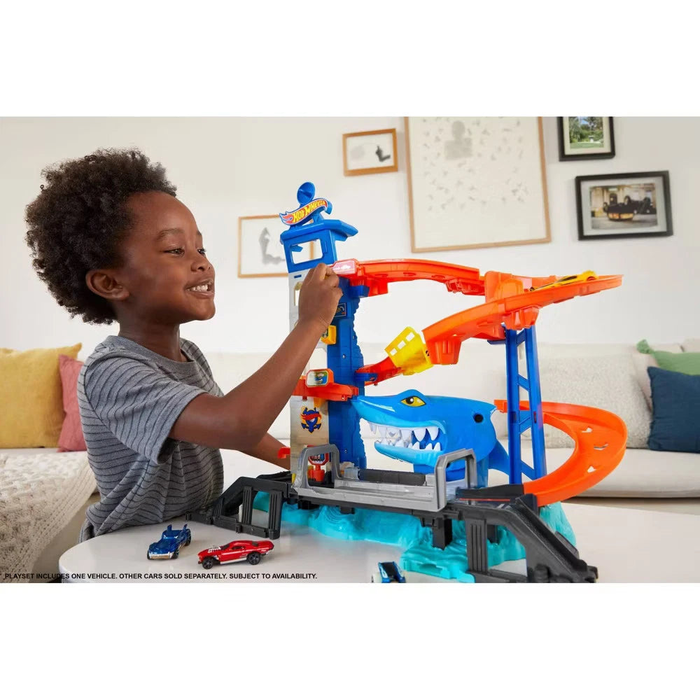 Hot Wheels Attacking Shark Escape Trackset – Action-Packed Racing Adventure