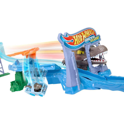 Jurassic World Hot Wheels Racer Verse Rebirth Crash and Splash Track Set – Dinosaur Racing Adventure