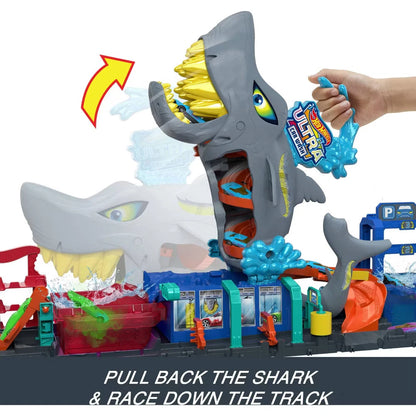 Hot Wheels Attacking Shark Escape Trackset – Thrilling Stunt & Racing Playset