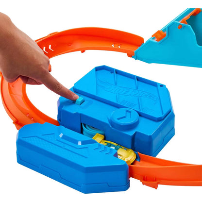 Hot Wheels Track Creator Boosted Jump Speedway Set with 1:64 Scale Car