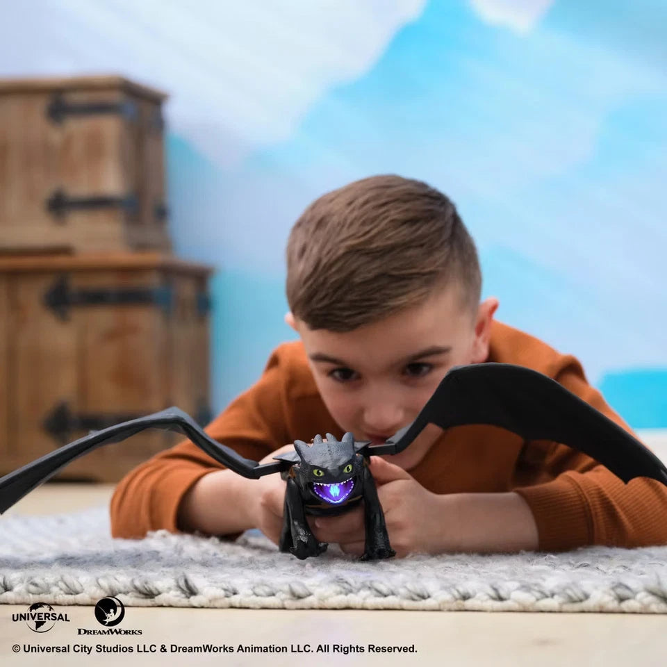 How to Train Your Dragon Plasma Blast Nightfury Figure Toy